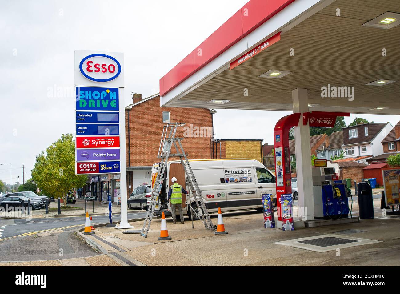Country petrol station garage england hires stock photography and