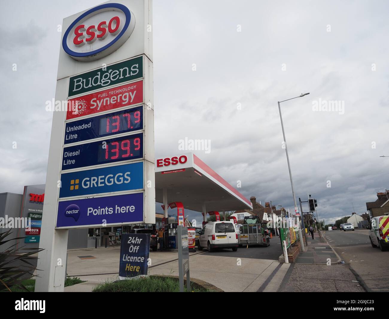 Sittingbourne, Kent, UK. 5th October, 2021. Pictures of the seven main