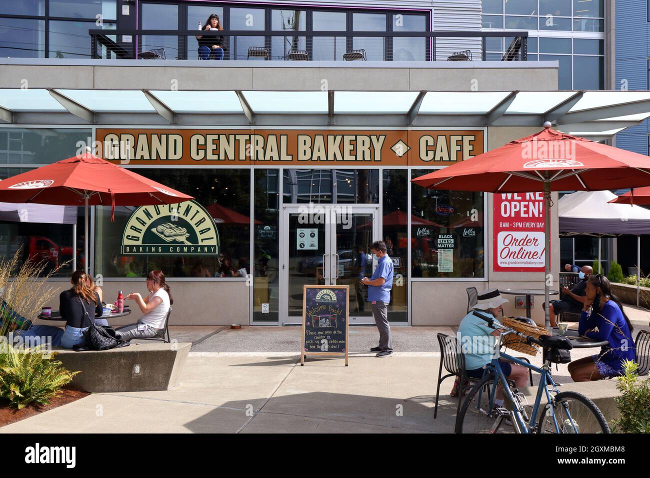 Grand Central Bakery, 1616 Eastlake Ave E, Seattle storefront photo of