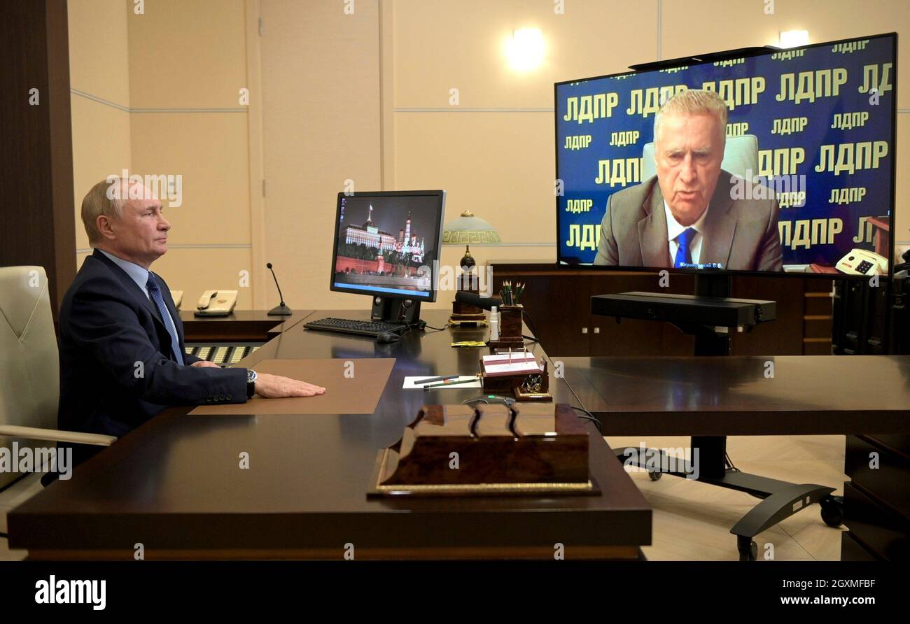 Novo-Ogaryovo, Russia. 05th Oct, 2021. Russian President Vladimir Putin holds a video meeting with Chairman of the Liberal Democratic Party of Russia Vladimir Zhirinovsky, from the Novo-Ogaryov state residence October 5, 2021 near Moscow, Russia. Credit: Alexei Druzhinin/Kremlin Pool/Alamy Live News Stock Photo