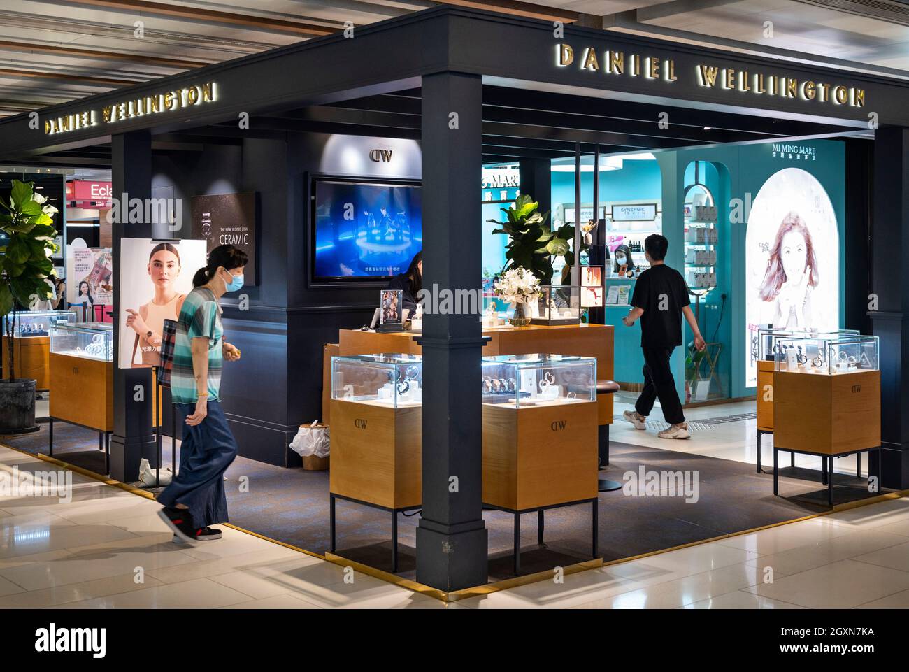 Shoppers seen at the Swedish watchmaker brand Daniel Wellington (DW) store in Hong Kong. Stock Photo