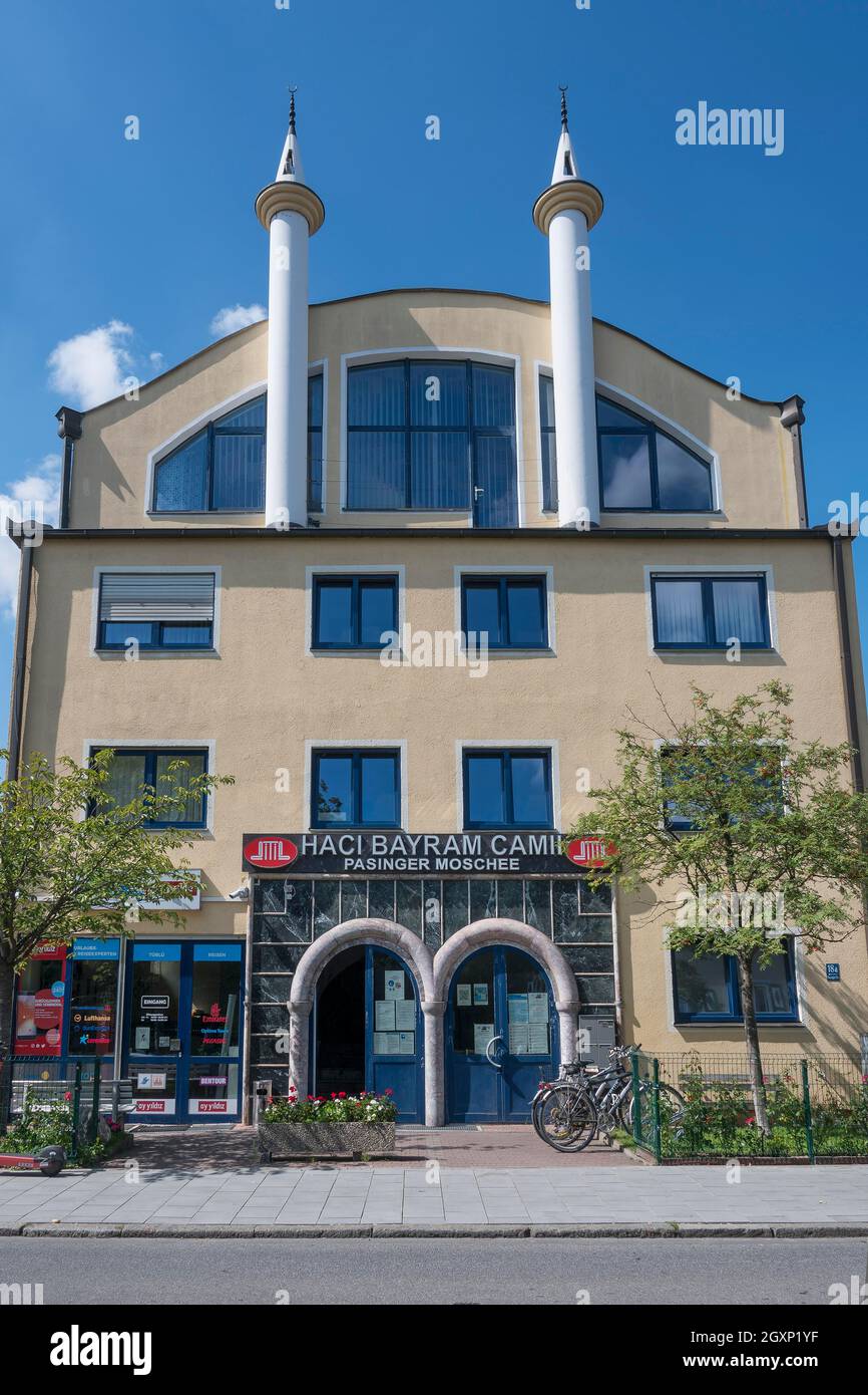 Haci Bayram or Pasing Mosque, Pasing, Munich, Upper Bavaria, Bavaria,  Germany Stock Photo - Alamy