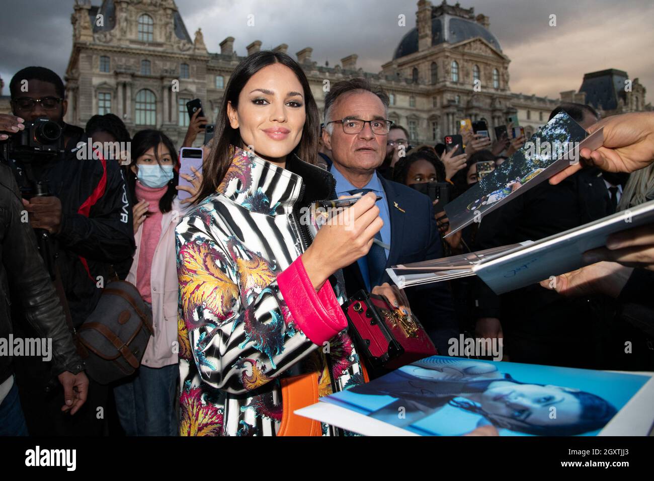 Eiza Gonzalez Rivera attending the Louis Vuitton show as part of Paris  Fashion Week Womenswear Spring/Summer 2022 in Paris, France on October 05,  2021. Photo by Aurore Marechal/ABACAPRESS.COM Stock Photo - Alamy
