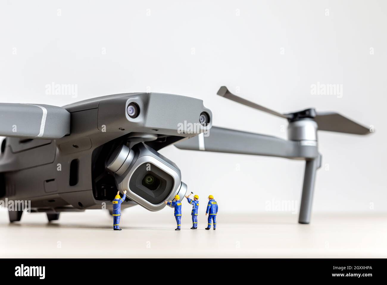 Drone inspection and maintenance team Stock Photo - Alamy