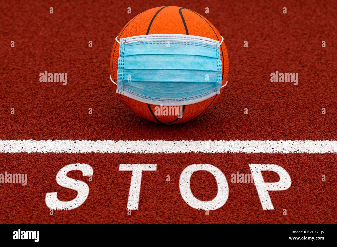 Medicine ball basketball hi-res stock photography and images - Alamy