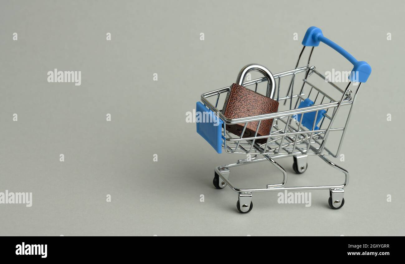 Shopping cart wheel lock hires stock photography and images Alamy
