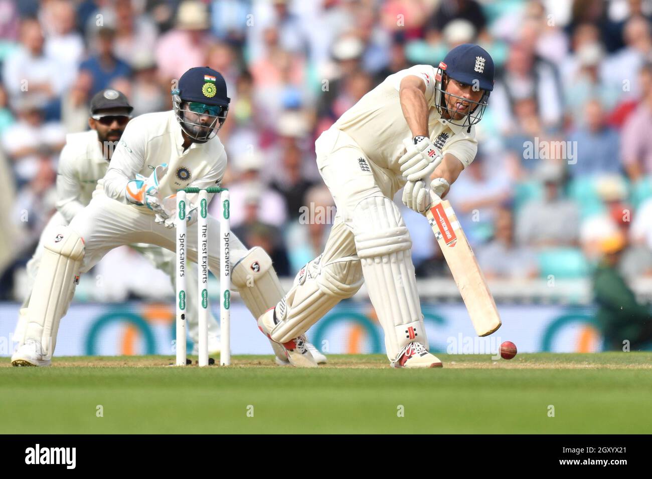 England’s Alastair Cook bats Stock Photo - Alamy