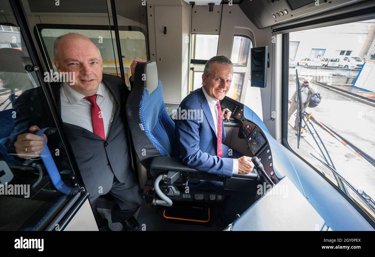 Stuttgart, Germany. 06th Oct, 2021. Stuttgart's Lord Mayor Frank Nopper ...