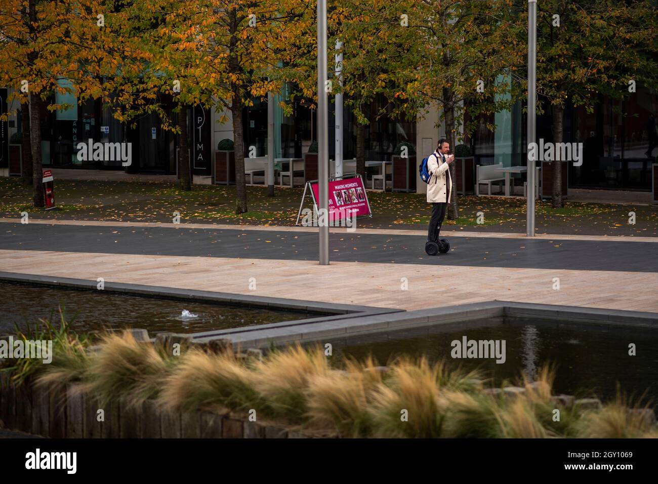 Hoverboard 3 hi res stock photography and images Alamy