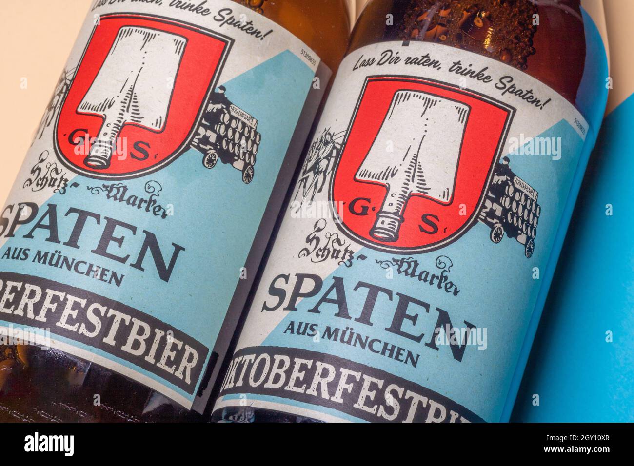 Neckargemuend, Germany: October 06, 2021: two bottle labels of special Oktoberfest beer from the famous Munich brewery Spaten in nostalgic design Stock Photo