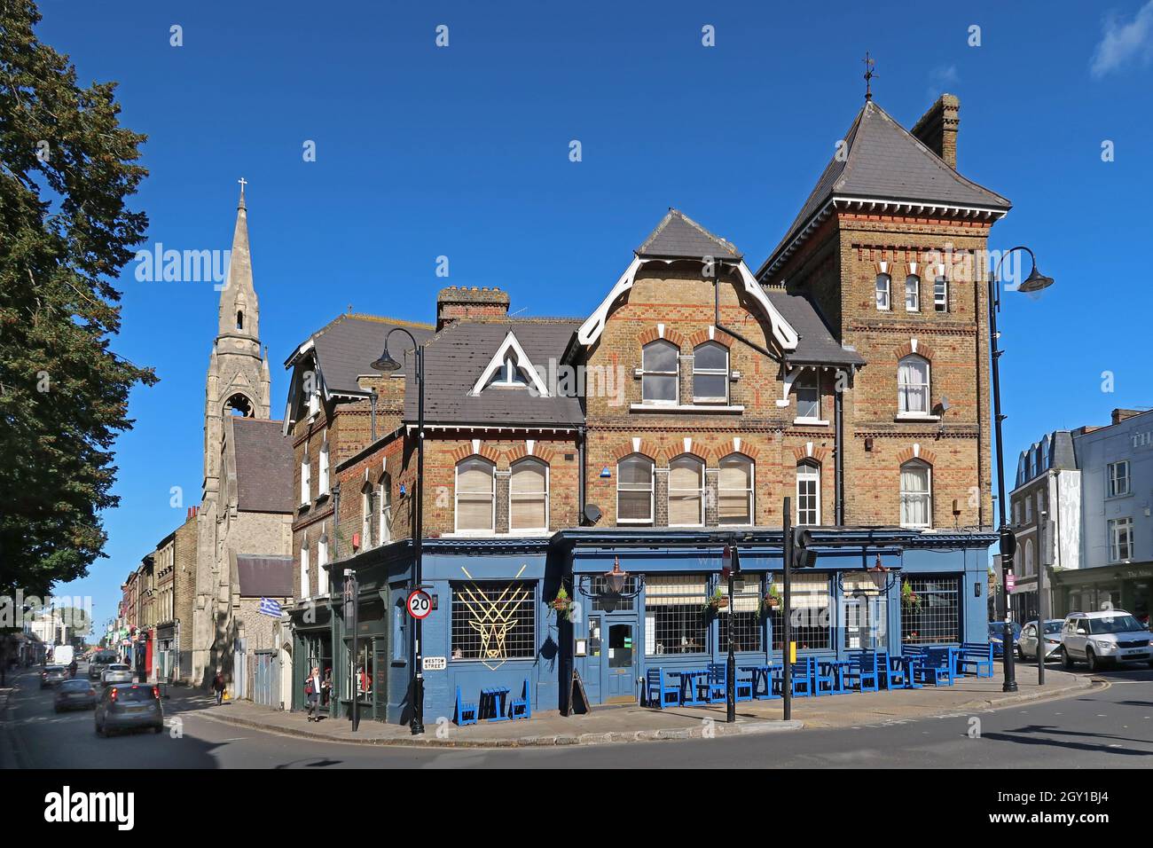 The White Hart pub in Crystal Palace, south London, UK. Corner of Church Road and Westow Street. Stock Photo