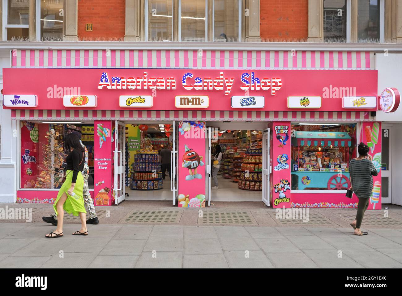 American Candy Shop and shoppers, exterior, Oxford Street, West End, London, England, UK Stock Photo
