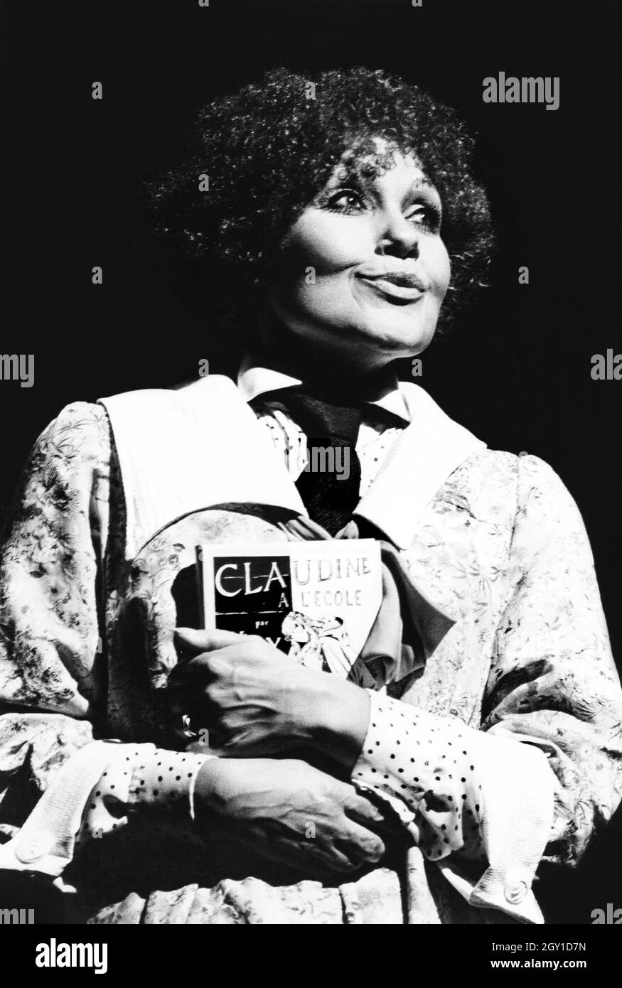 Cleo Laine (Colette) in COLETTE at the Comedy Theatre, London SW1  24/09/1980  music, book & lyrics: John Dankworth  design: Tim Goodchild  lighting: David Hersey  director: Wendy Toye Stock Photo