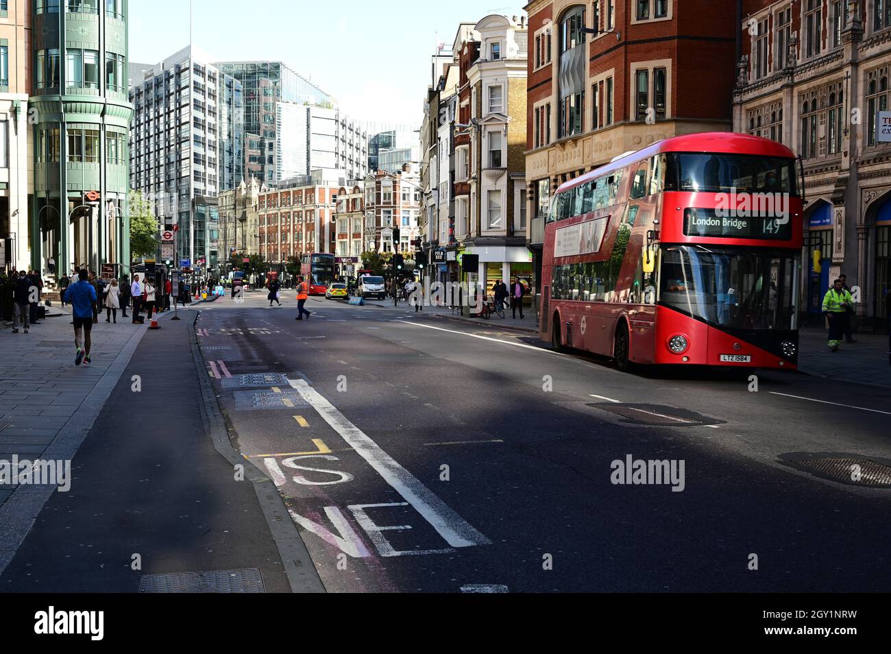 A busy London street outside London Liverpool Street station Stock ...