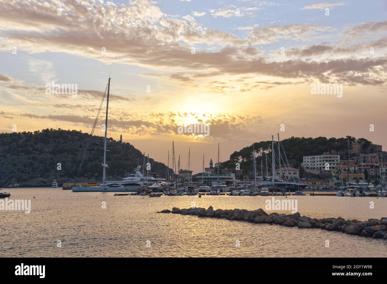 Port De Soller Mallorca During Sunset Stock Photo Alamy Port De Soller Mallorca During Sunset Stock Photo Alamy