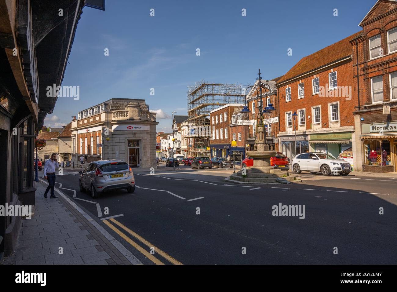 Shops and restaurants on London Road and High St, Sevenoakes, Kent Stock Photo