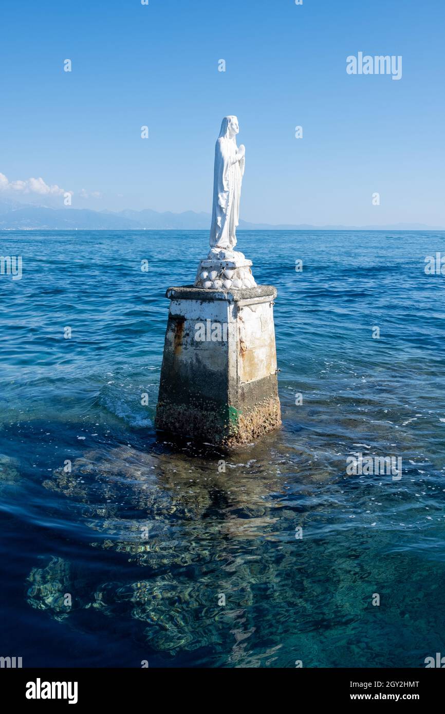 Stella Maris statue, located in the Cinque Terre National Park, in the province of La Spezia, in Liguria on the shores of the Gulf of Genoa. Stock Photo