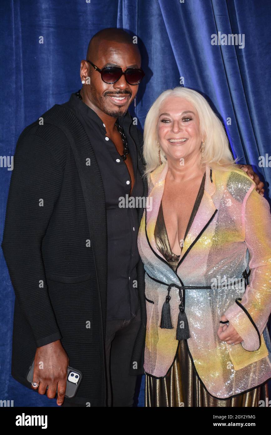 London, UK. 06th Oct, 2021. Ben Ofoedu and Vanessa Feltz attended 'The Harder They Fall' Opening Night Gala - 65th BFI London Film Festival, Southbank Centre, London, UK. 6 October 2021. Credit: Picture Capital/Alamy Live News Stock Photo