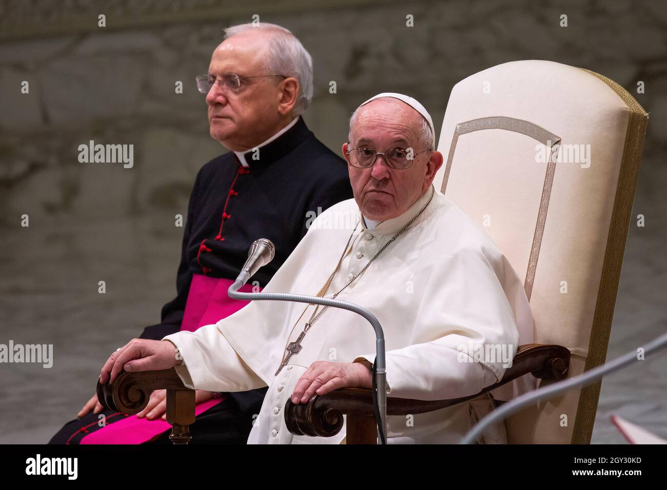 Vatican, Vatican. 06th Oct, 2021. Pope Francis leads his weekly General Audience at the Paul VI Hall in Vatican City. (Photo by Stefano Costantino/SOPA Images/Sipa USA) Credit: Sipa USA/Alamy Live News Stock Photo