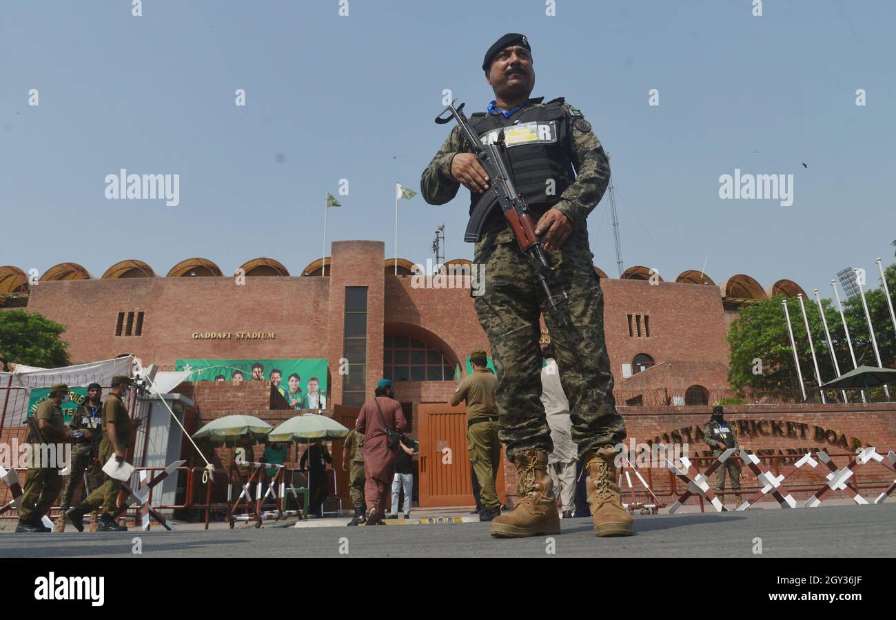 Pak rangers hi-res stock photography and images - Alamy