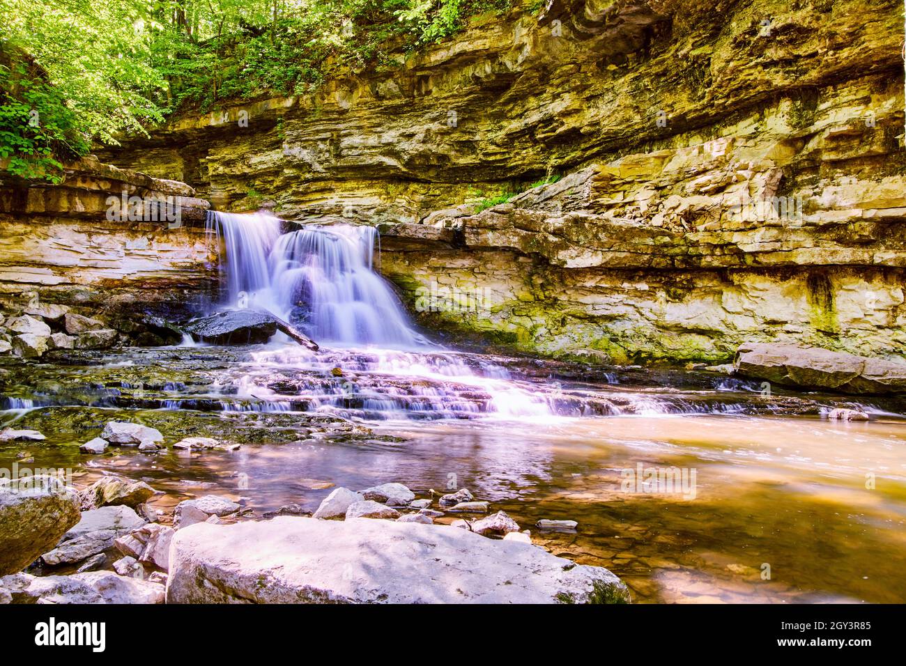 Large rock in wilderness river hi res stock photography and images Alamy Large rock in wilderness river hi res stock photography and images Alamy