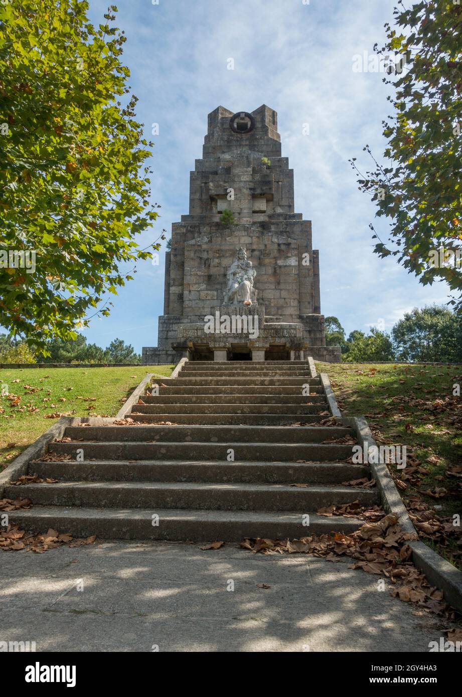 Monumento a la marina universal hires stock photography and images Alamy
