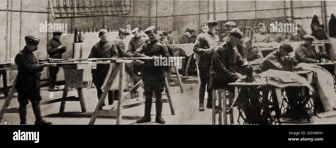 WWI - Royal Flying Corp (RFC) recruits at South Farnborough assembling plane parts Stock Photo