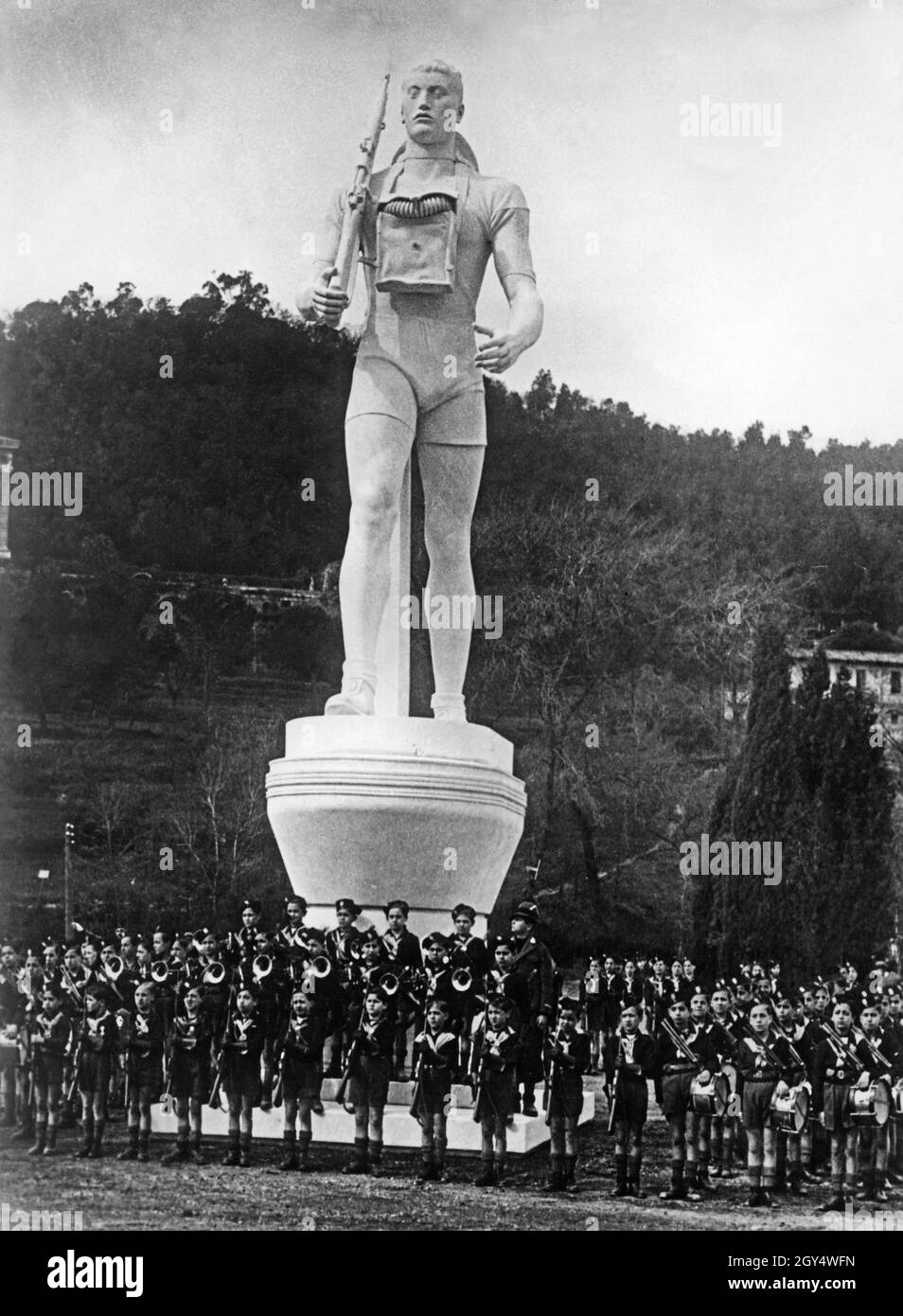 Mussolini Statue 