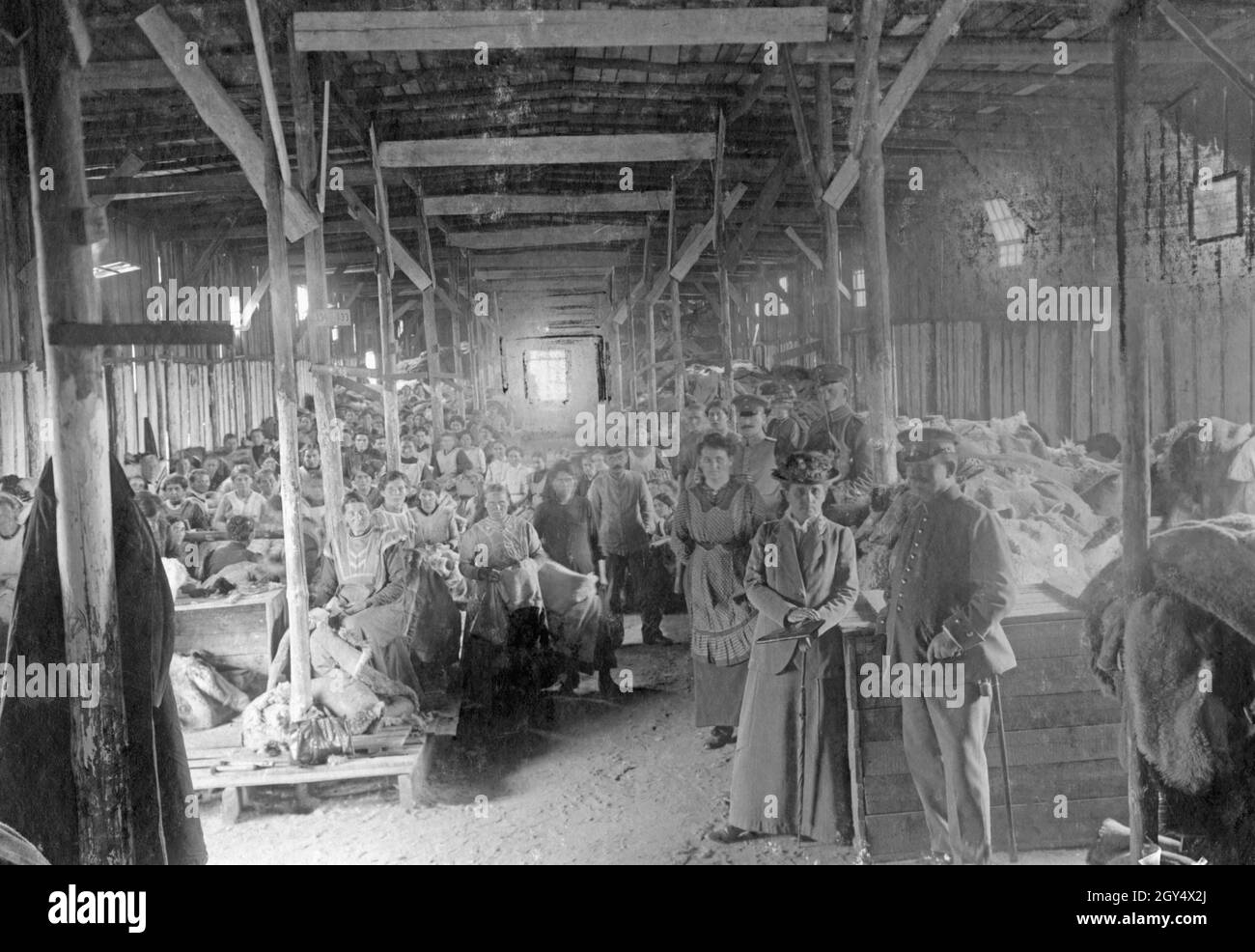 World war i workers hi-res stock photography and images - Alamy