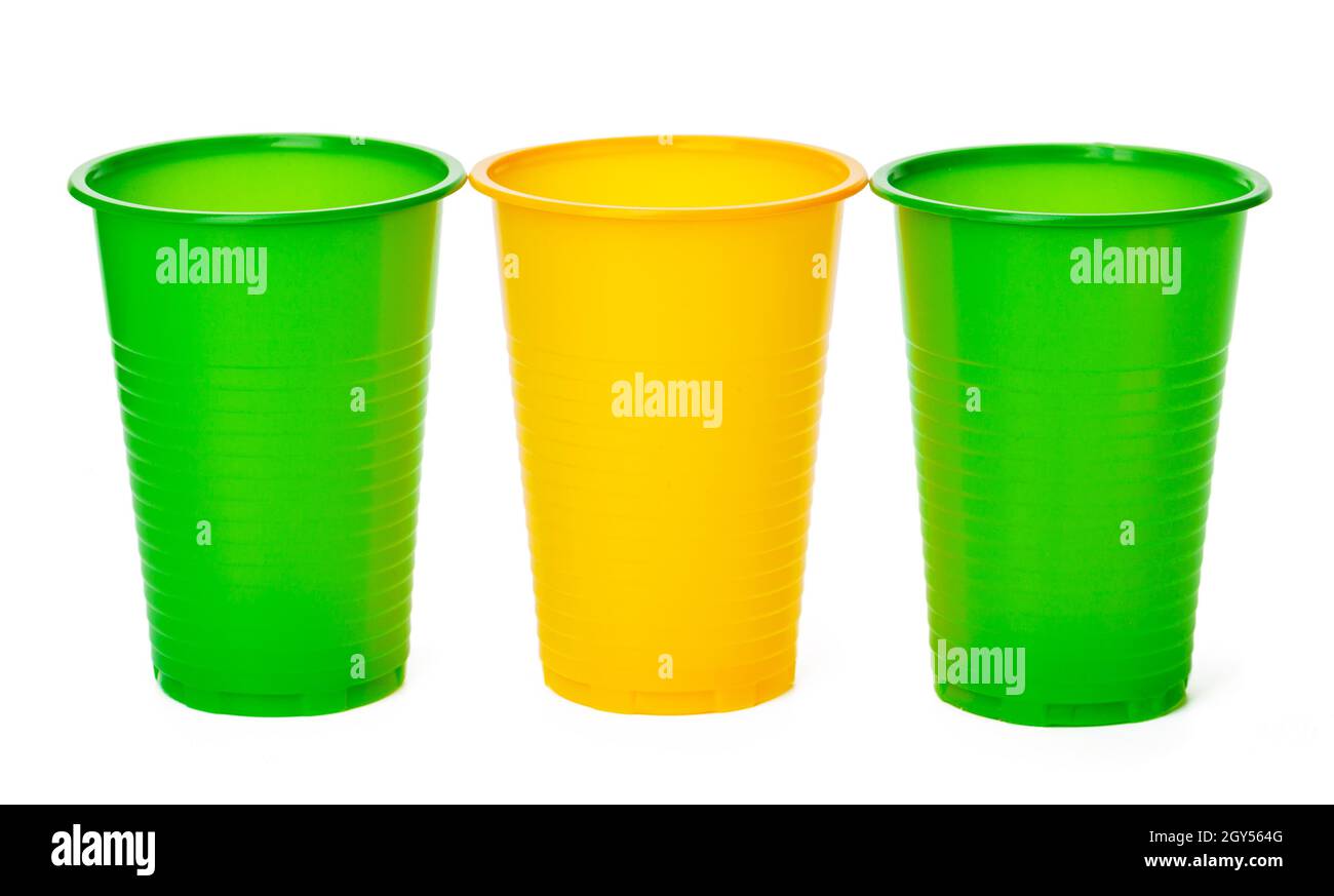 Red Yellow And Green Plastic Cups On White Stock Photo - Download Image Now  - Disposable Cup, Cut Out, Group Of Objects - iStock
