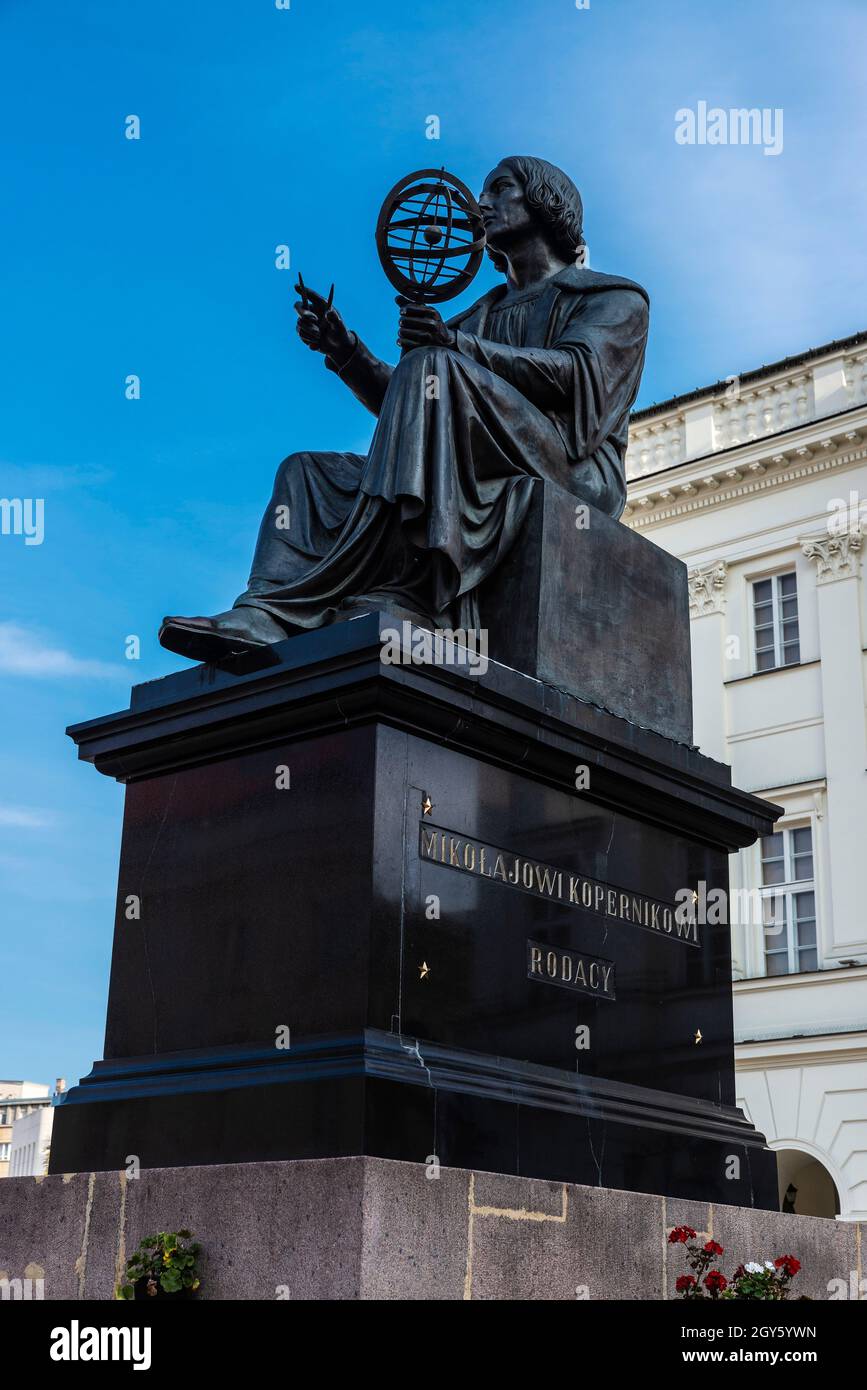 Nicolaus Copernicus Monument on Krakowskie Przedmiescie in the old town of Warsaw, Poland Stock Photo