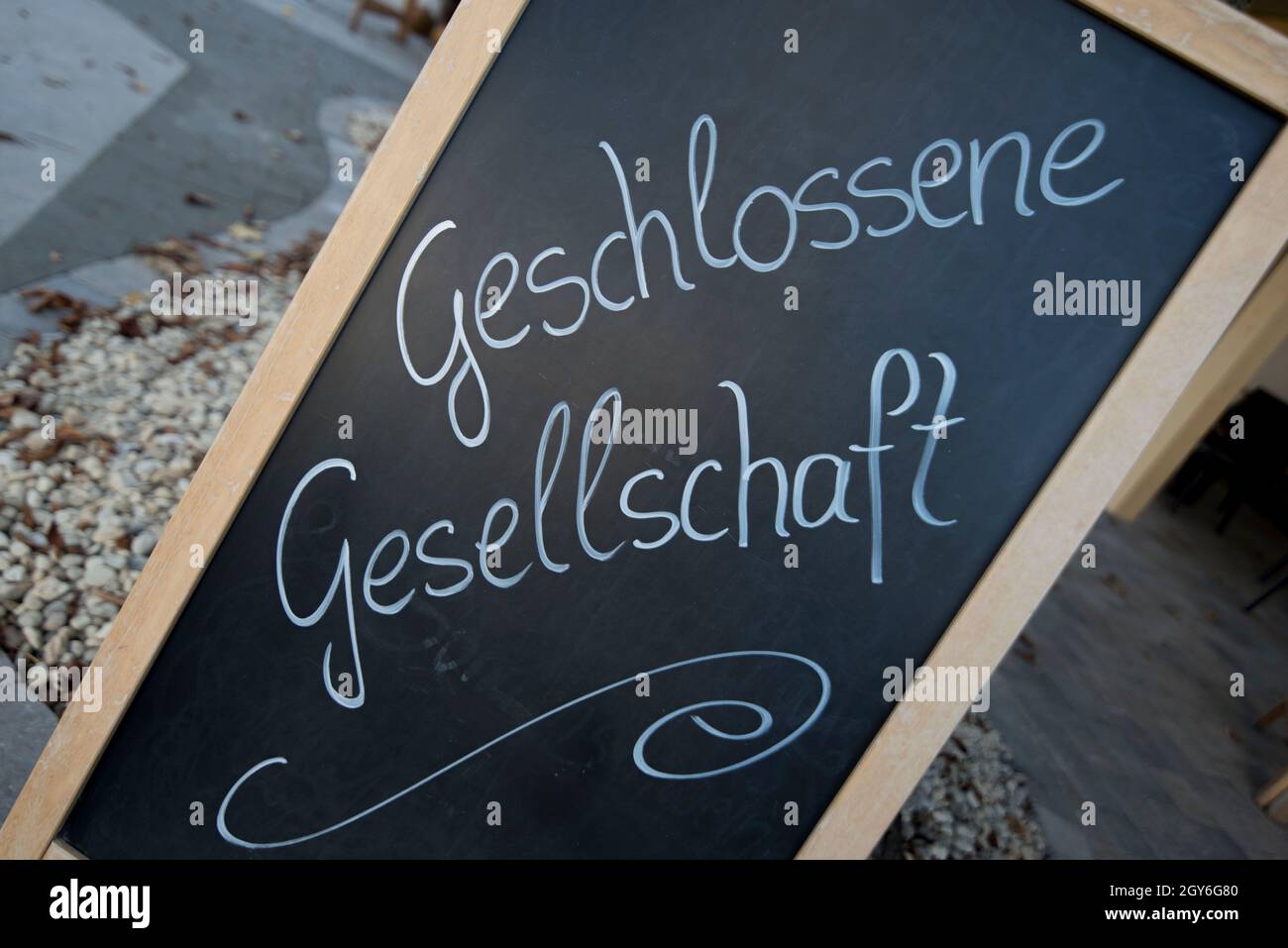 private function or private party sign in german (Geschlossene Gesellschaft) Stock Photo