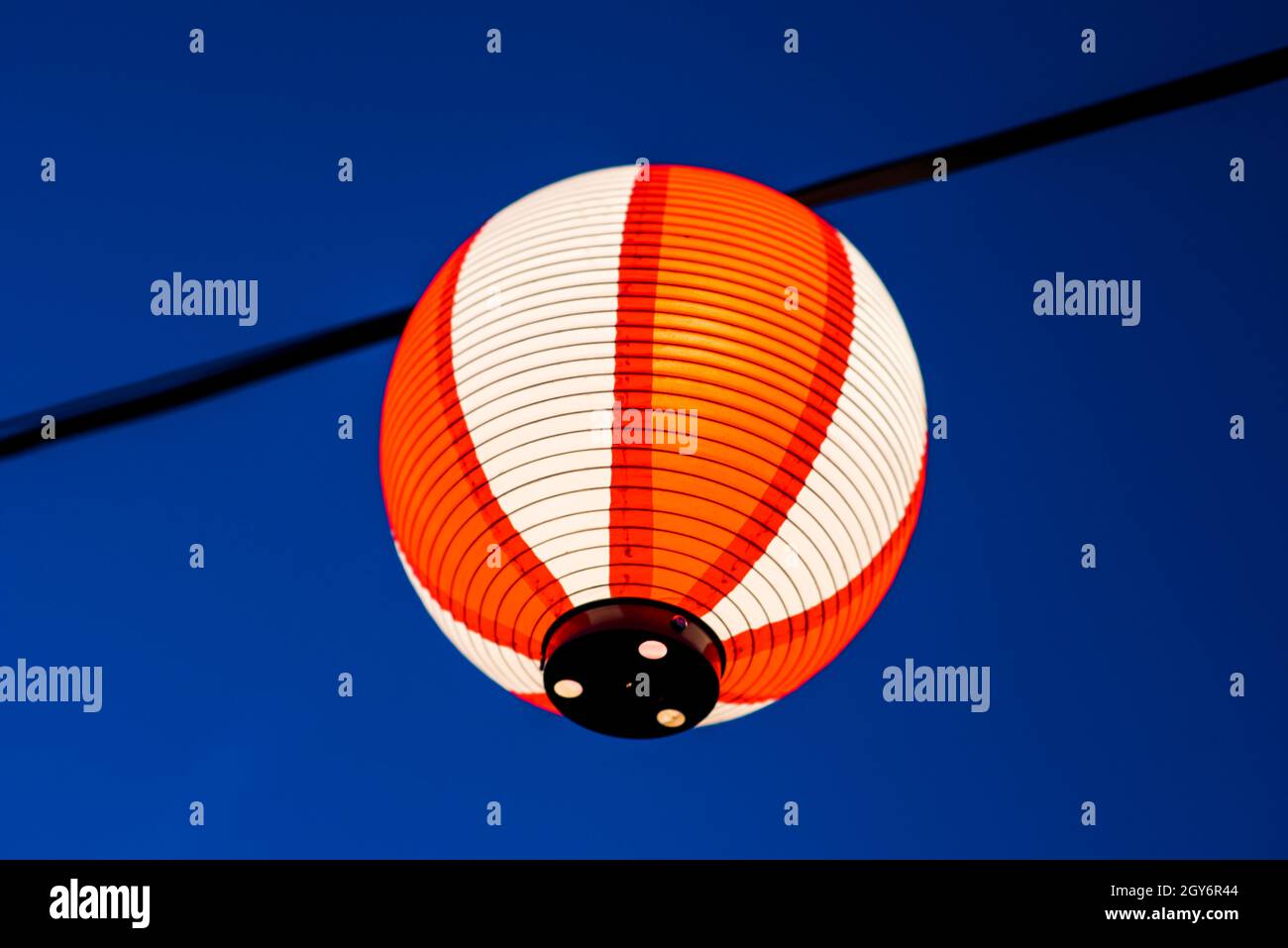 Traditional Japanese lantern Stock Photo Alamy