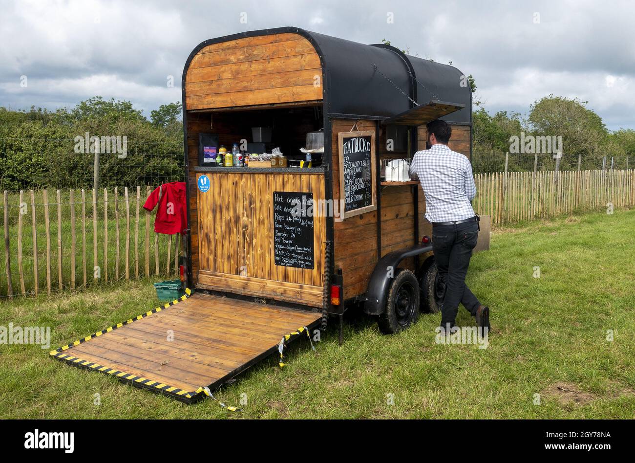 Horse box bar at Pop up on the hill on Grange Hill, Wareham, Isle of Purbeck, Dorset, England, UK Stock Photo