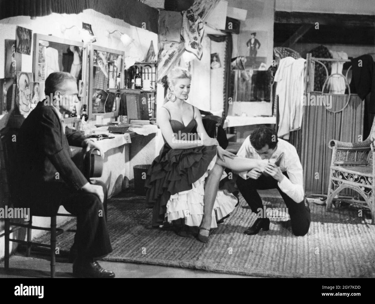 La Femme et le pantin Year : 1959 - France / Italy Director :Julien Duvivier Brigitte Bardot, Antonio Vilar Stock Photo