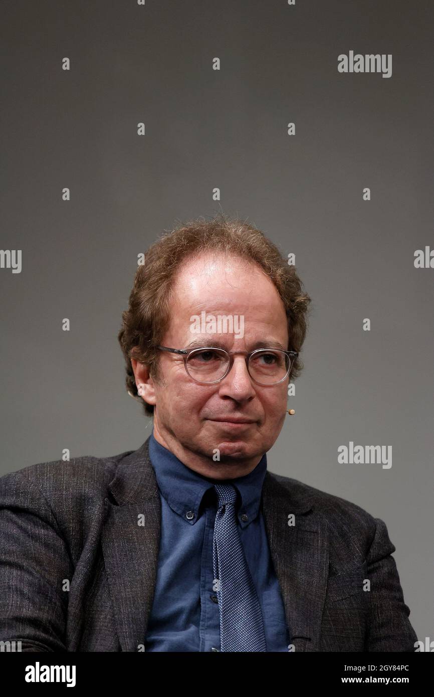 Doron kiesel hires stock photography and images Alamy