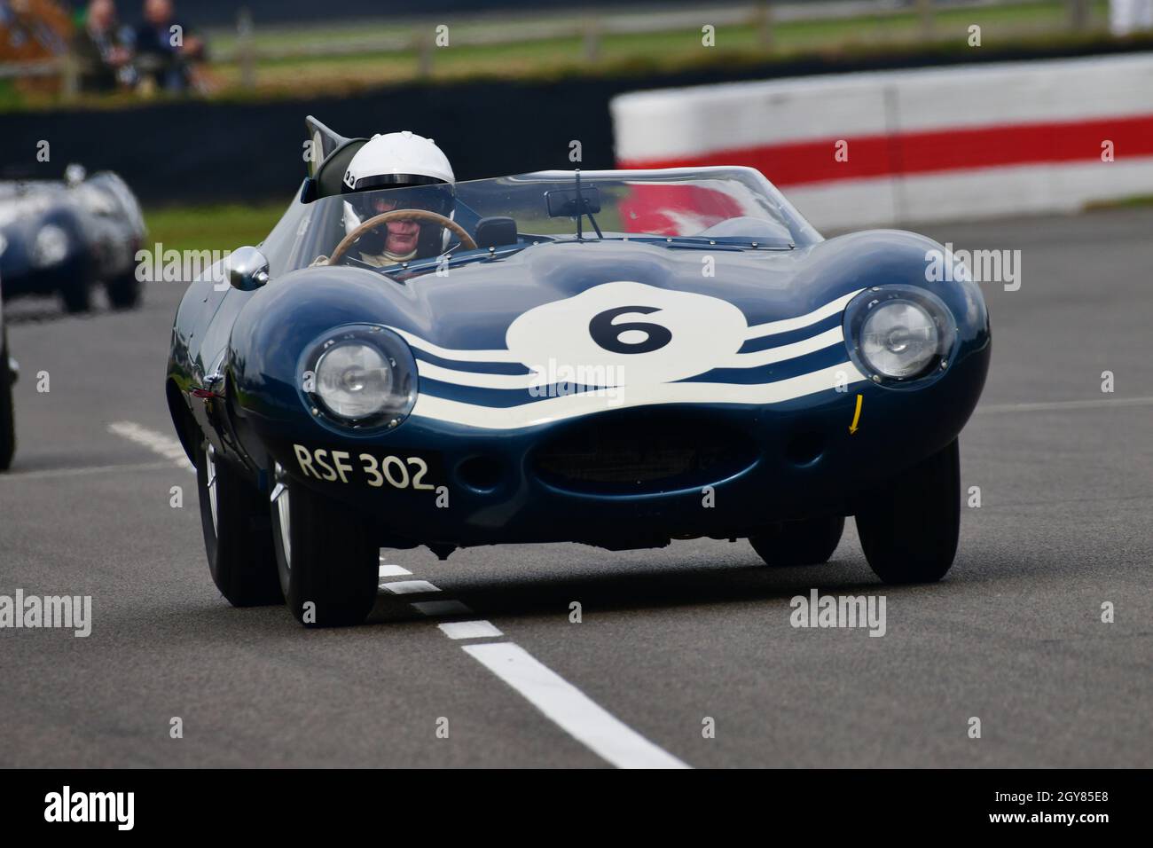 Gary Pearson, Jaguar D-Type Long Nose, Sussex Trophy, cars that raced between 1955 and 1960 under the categories of World Championship  sports cars an Stock Photo