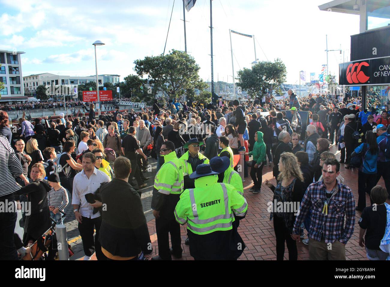 Nz rugby flag hi-res stock photography and images - Alamy