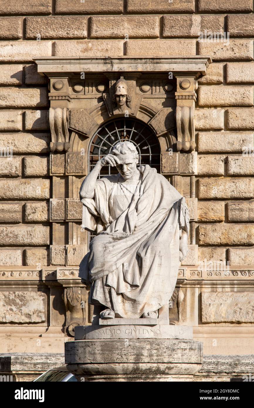 Rome, Italy - October 9, 2020: Statue of Salvius Julianus (Salvio Giuliano) at the front of Palace of Justice seat of Supreme Court of Cassation (Cort Stock Photo