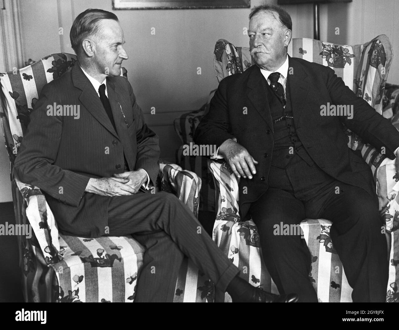 U.S. President Calvin Coolidge and Chief Justice and former U.S. President William Howard Taft, seated Portrait, Washington, D.C., USA, Harris & Ewing, 1923 Stock Photo