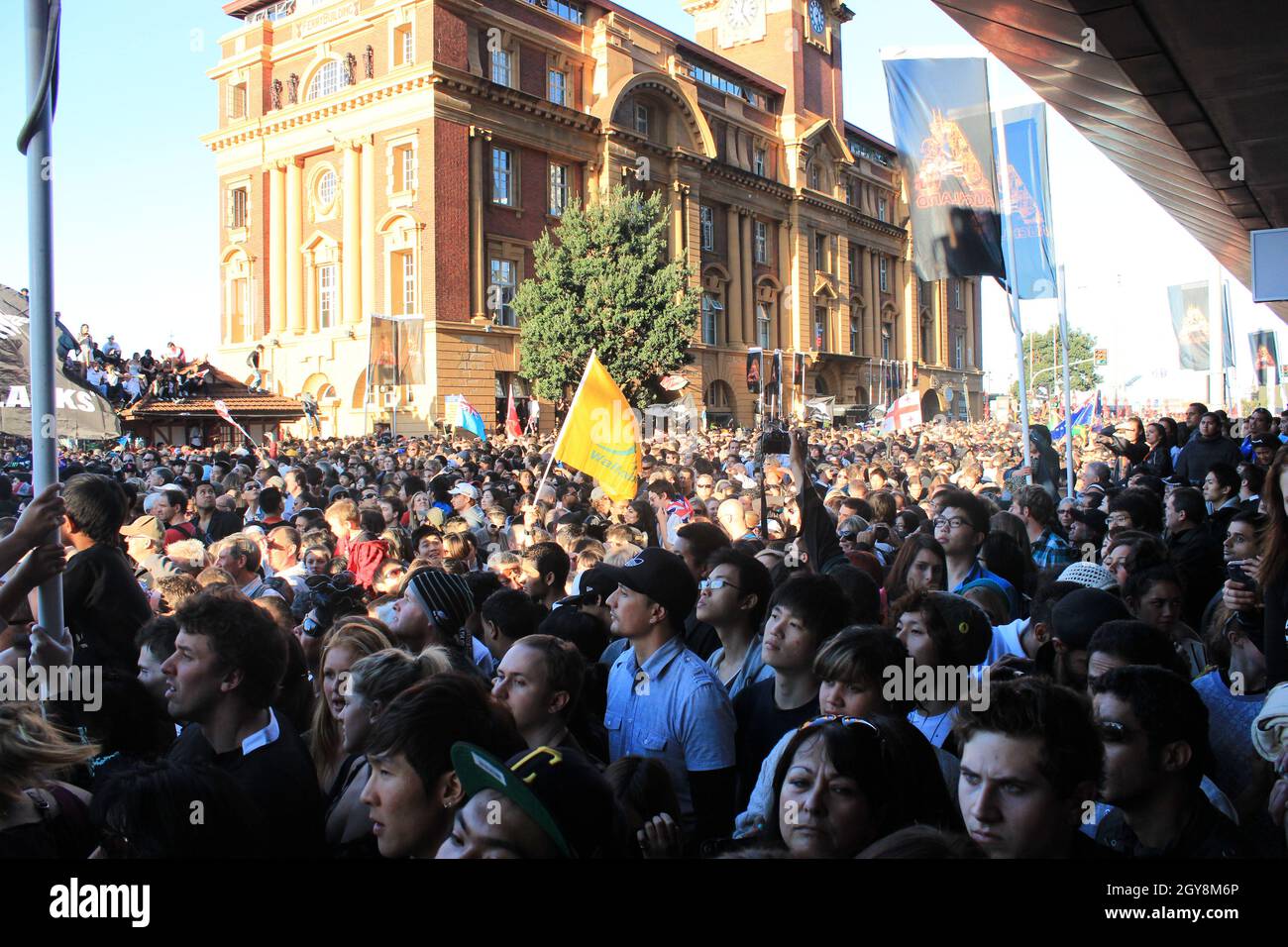 Nz rugby flag hi-res stock photography and images - Alamy