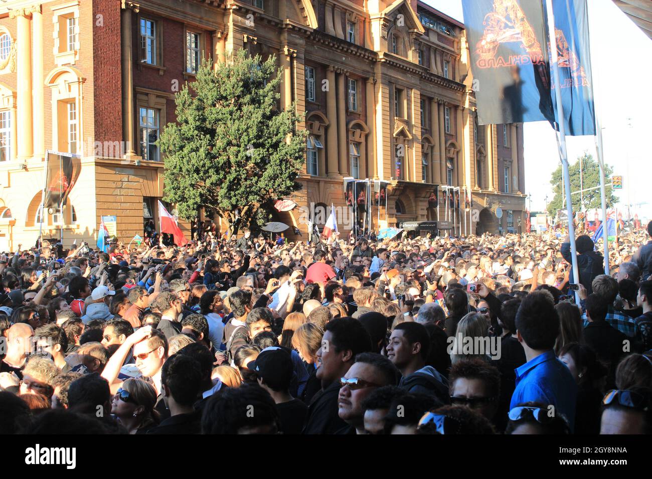 Nz rugby flag hi-res stock photography and images - Alamy