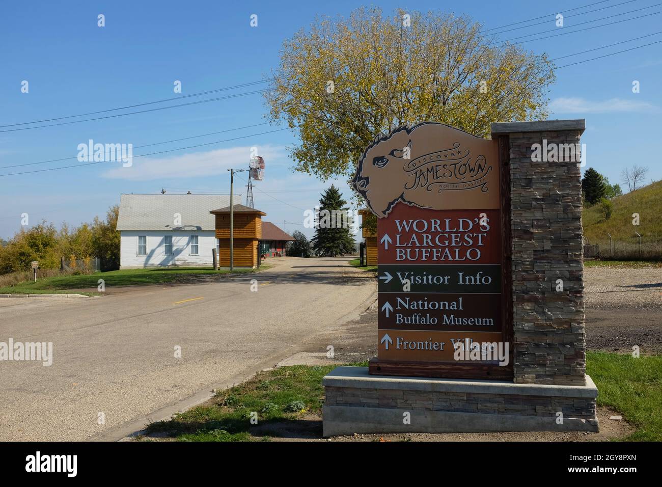 JAMESTOWN, NORTH DAKOTA - 3 OCT 2021: Sign at the entrance to Frontier Town, old style western town with original buildings from the frontier villages Stock Photo