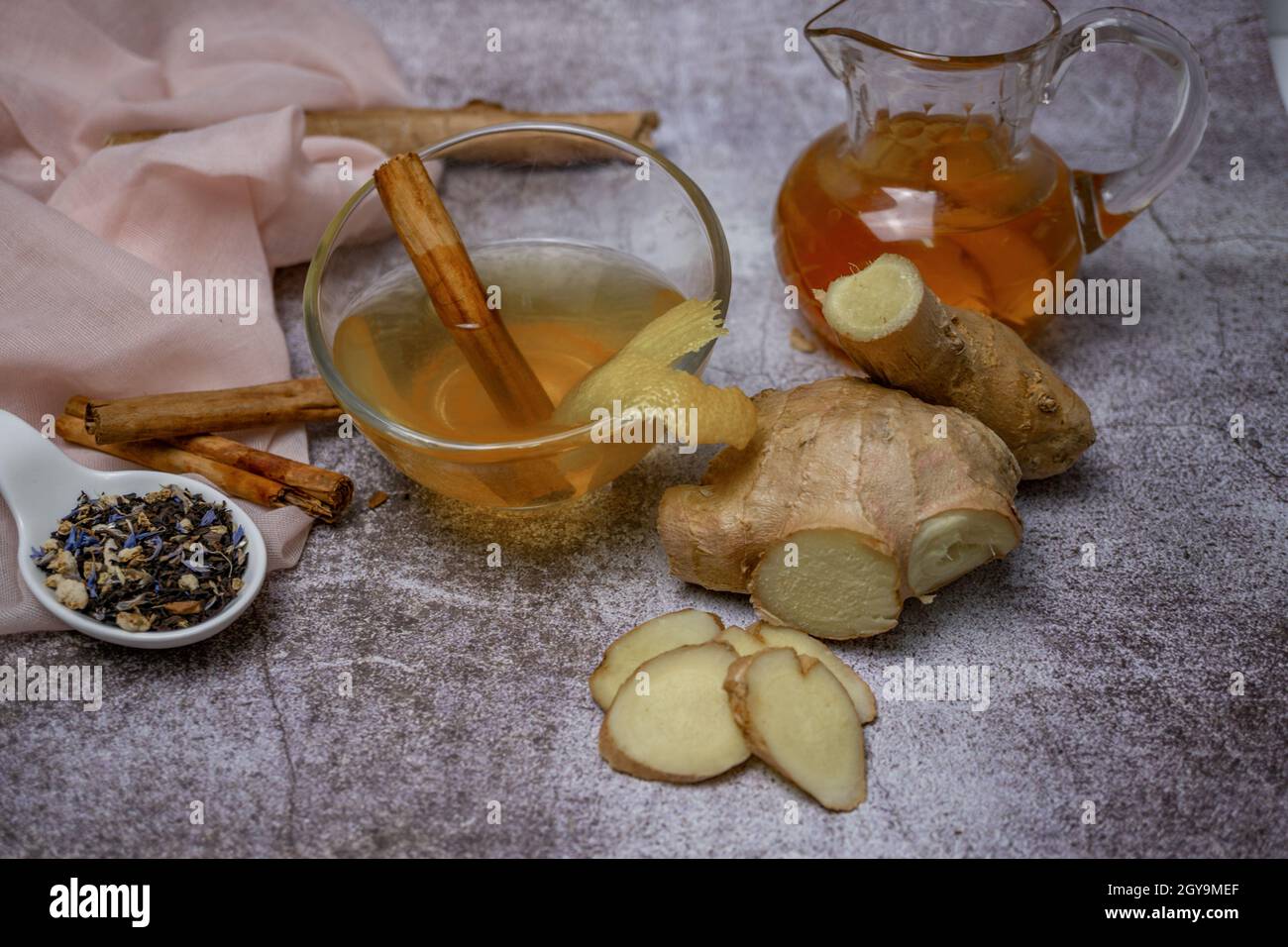 ginger and cinnamon tea Stock Photo Alamy