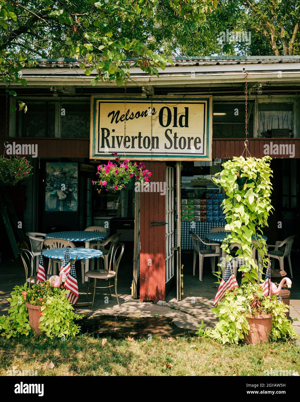 Old riverton store in riverton hires stock photography and images Alamy