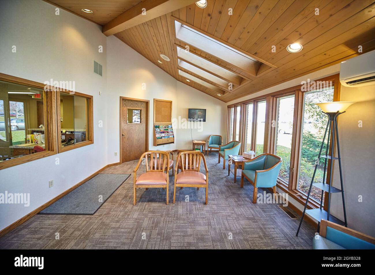 Dentist office waiting room with sky lights and chairs Stock Photo Alamy