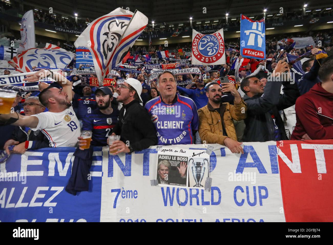 Turin, Italy, 7th October 2021. France fans sing during the National Anthem during the UEFA Nations League match at Juventus Stadium, Turin. Picture credit should read: Jonathan Moscrop / Sportimage Stock Photo