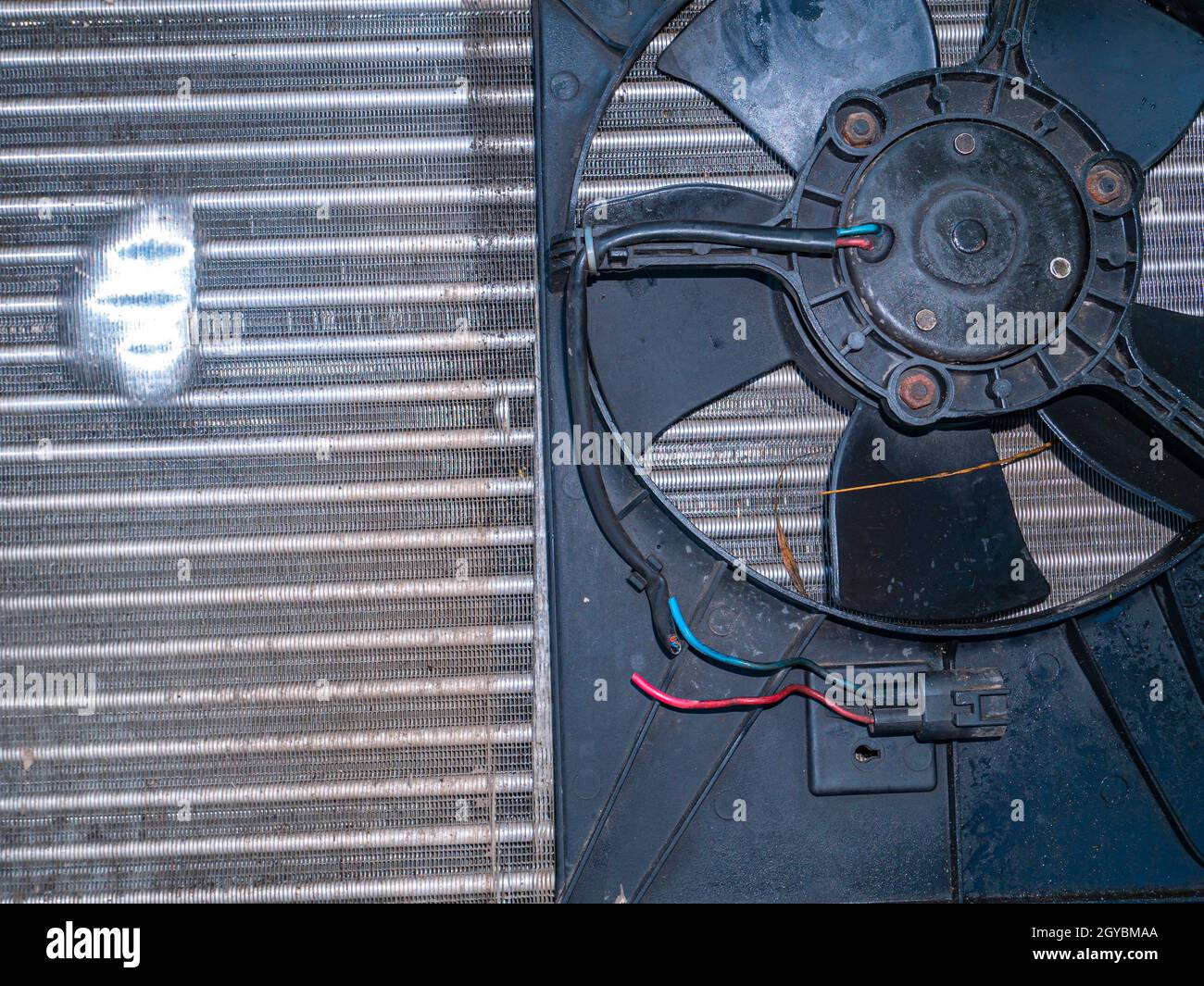 Aluminum radiator for engine cooling with blower fan. Refrigeration