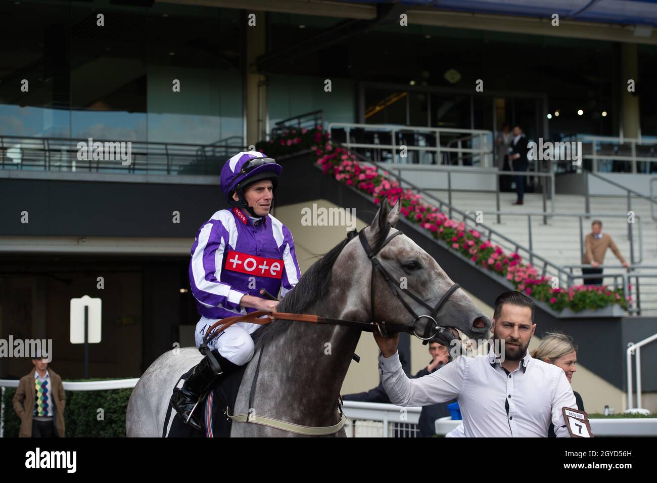 Jockey ryan moore newmarket racecourse hi-res stock photography and ...
