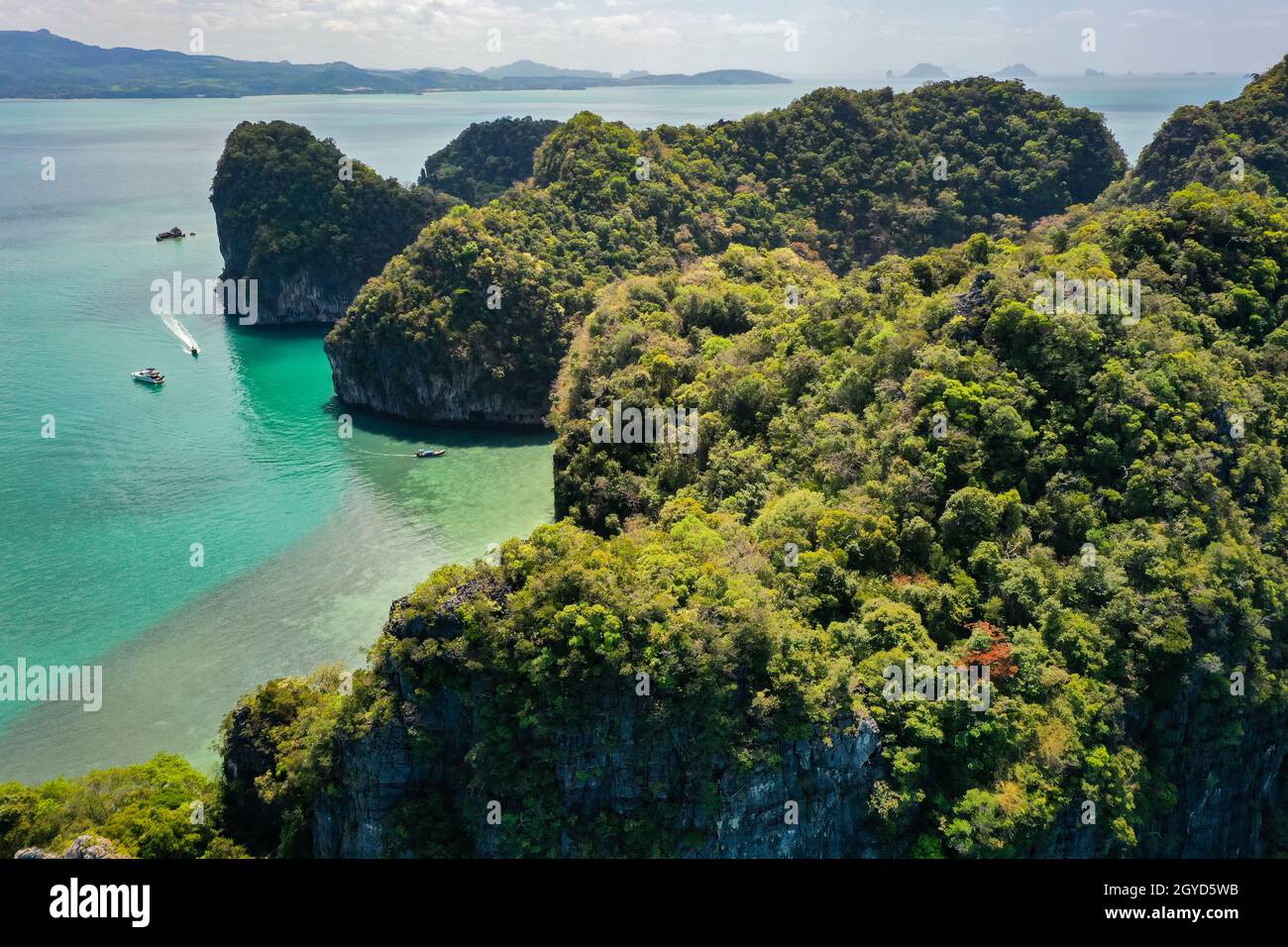 Beautiful view of nature with a calm, blue sea and islands in Cat Ba ...